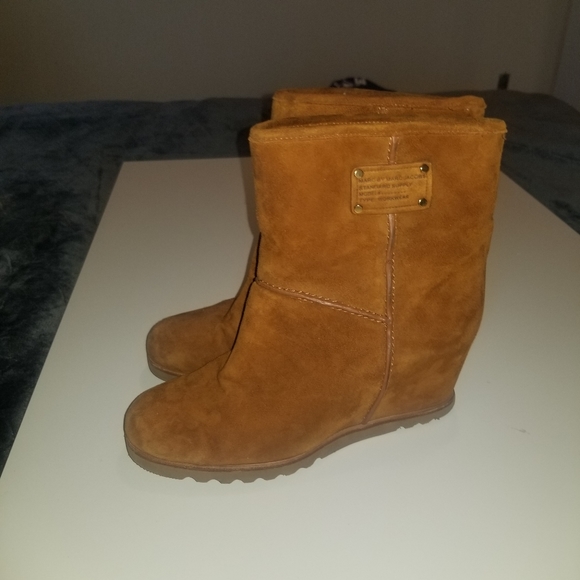 Marc by Marc Jacob's hidden wedge booties size 38.5 - Picture 5 of 9